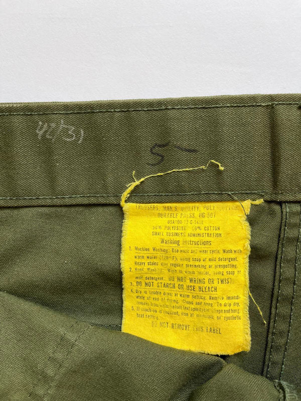 Fatigue pants OG 507. Production 1970. In deadstock condition. Military uniform that represented a turning point in the history of military clothing of the US Army.