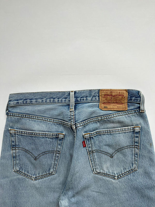 Levi's vintage 501 size 30W 32L. Step into timeless style with this authentic vintage light blue Levi's. Extreme quality fabric with unique color shades.