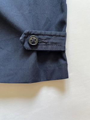 Summer jacket coming directly from the 60s and used by the US Air Force. Boxy fit, with shoulder pads and Scovill zip. Perfect jacket for spring and summer season.