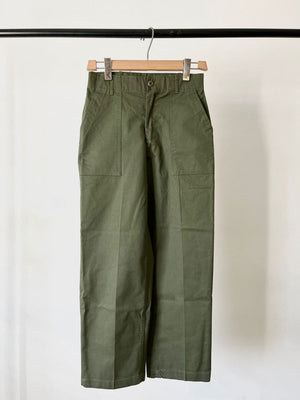 OG 507 Trousers zip Scovill 28x29. Production 1980. In deadstock condition. Find your fit with OG-507 pants, crafted for everyday wear and lasting performance