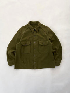 OG 107 US Army wool shirt. Coming directly from the Vietnam War era. Size large. Green color and boxy fit.