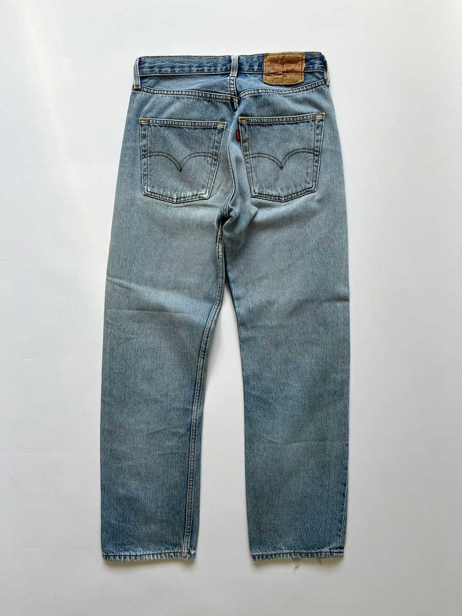 Levi's vintage 501 size 29W 30L. Step into timeless style with this authentic vintage light blue Levi's. Extreme quality fabric with unique color shades.