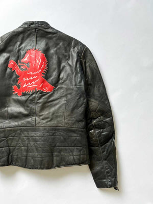 Leather biker jacket vintage, coming straight from the 70s. The handcrafted details give it a touch of authenticity, unique style and great patina. Damen brand.