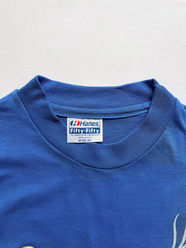 1990s Cigarette single stitch tee. Hanes brand made in USA, produced in the 90s. Size M Bright blue color representing cigarette. Unique vintage product.