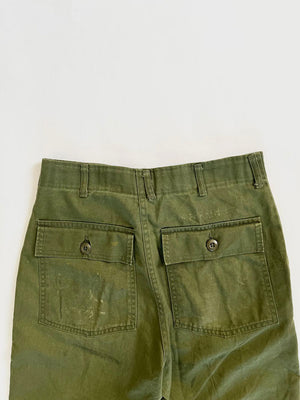 Fatigue pants OG 507. Production 1980. In deadstock condition. Military uniform that represented a turning point in the history of military clothing of the US Army.