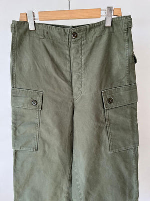 92s Dutch Army cargo pant 33x32