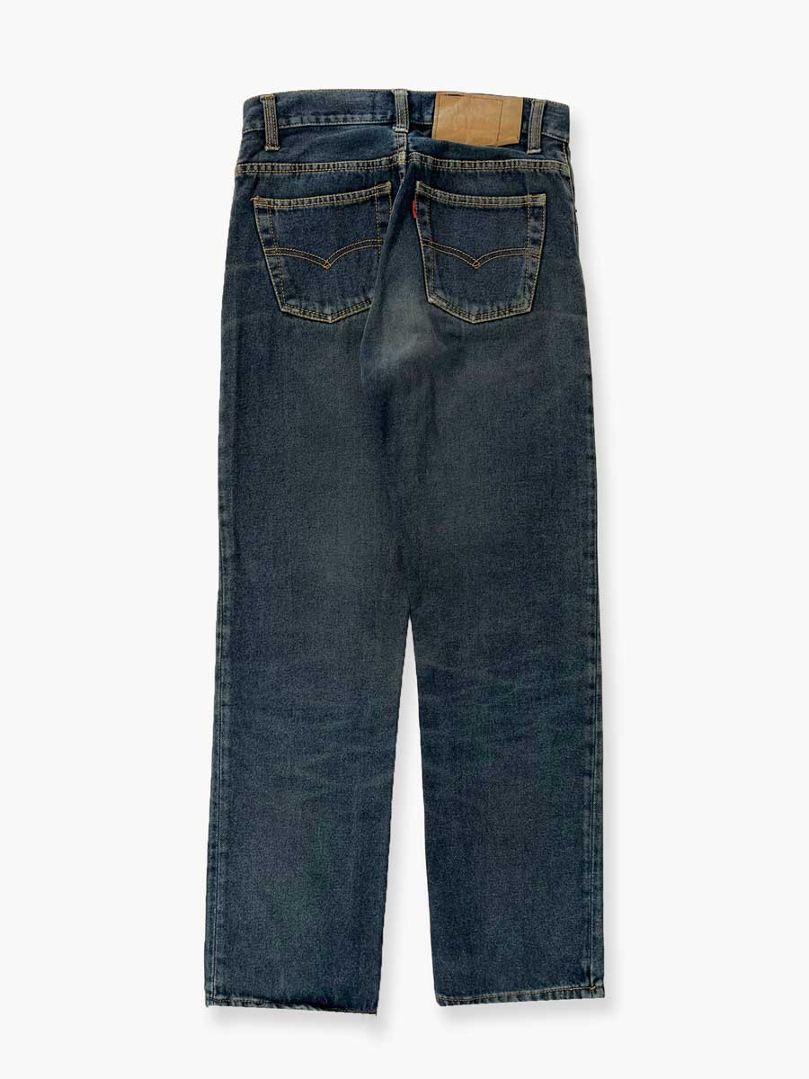 Levi's vintage 501 dark blue 90s. Step into timeless style with this authentic levi's proudly made in the USA. Quality denim cotton from United States.