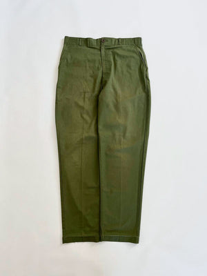 OG 507 military pants vintage 36x33. Production 1980. In deadstock condition. Embrace vintage military style with OG-507 pants, designed for comfort and resilience.