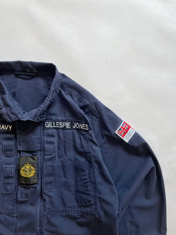 Royal Navy Work Jacket combat warm weather. Jacket used by the English navy with applied "CIS" patch representing the section specialized in telecommunications.