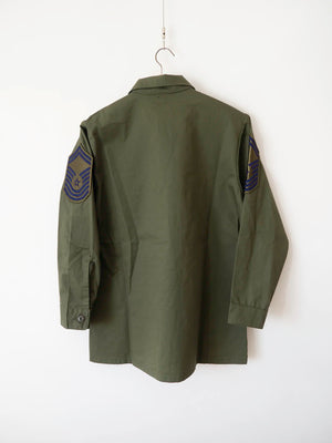 Back view of the OG-507 vintage US Air Force utility shirt, size XL.