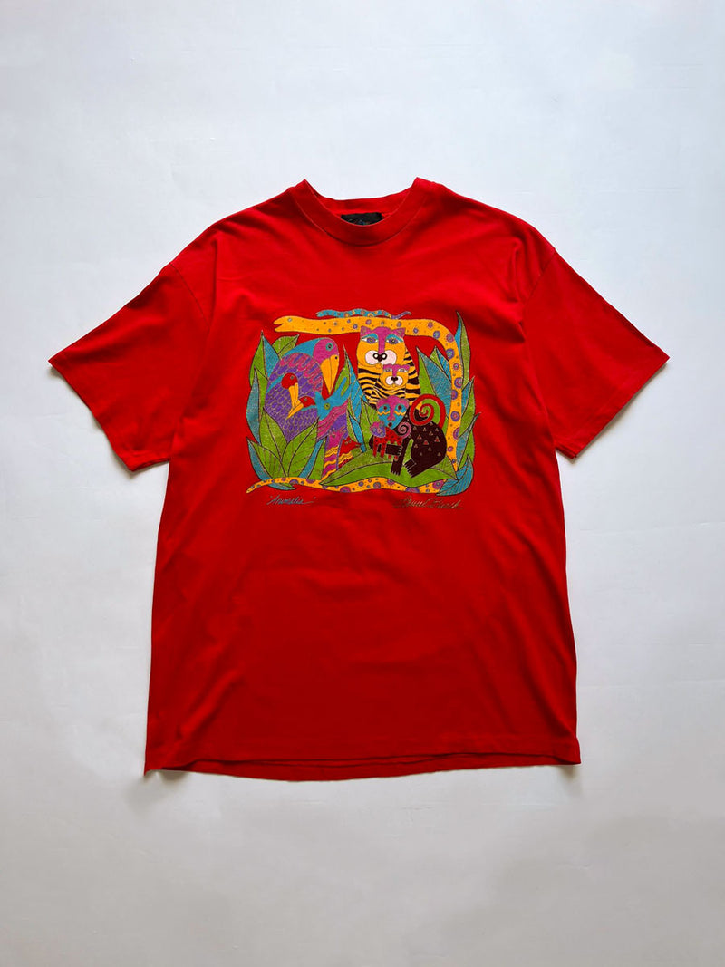 T shirt vintage single stitch Animalia red. Made in 80s. Made USA. Unique vintage single stitch product depicting animals on the front. In excellent condition.