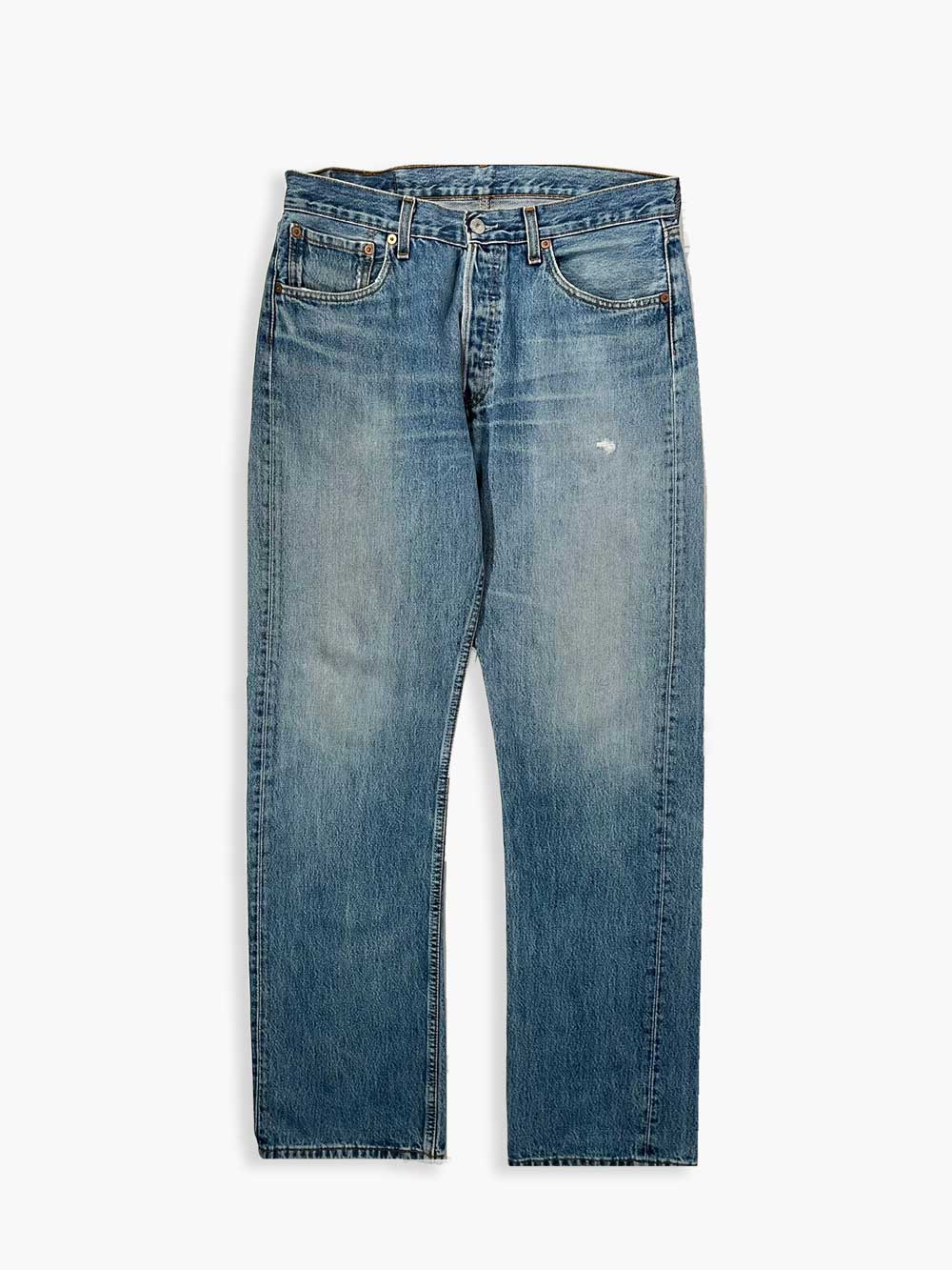 Levi's vintage 501 blue. Step into timeless style with this authentic levi's. Gorgeous color and quality fabric.