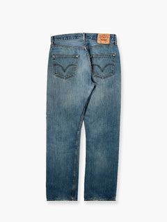 Levi's vintage 501 blue. Step into timeless style with this authentic levi's. Gorgeous color and quality fabric.