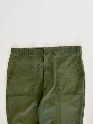 Fatigue pants OG 507. Production 1980. In deadstock condition. Military uniform that represented a turning point in the history of military clothing of the US Army.