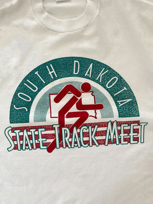 Vintage single stitch tee State Track meet South Dakota. 90s production, Jerzees brand by Russel Made USA. Recommended size L. In excellent condition. Rare.