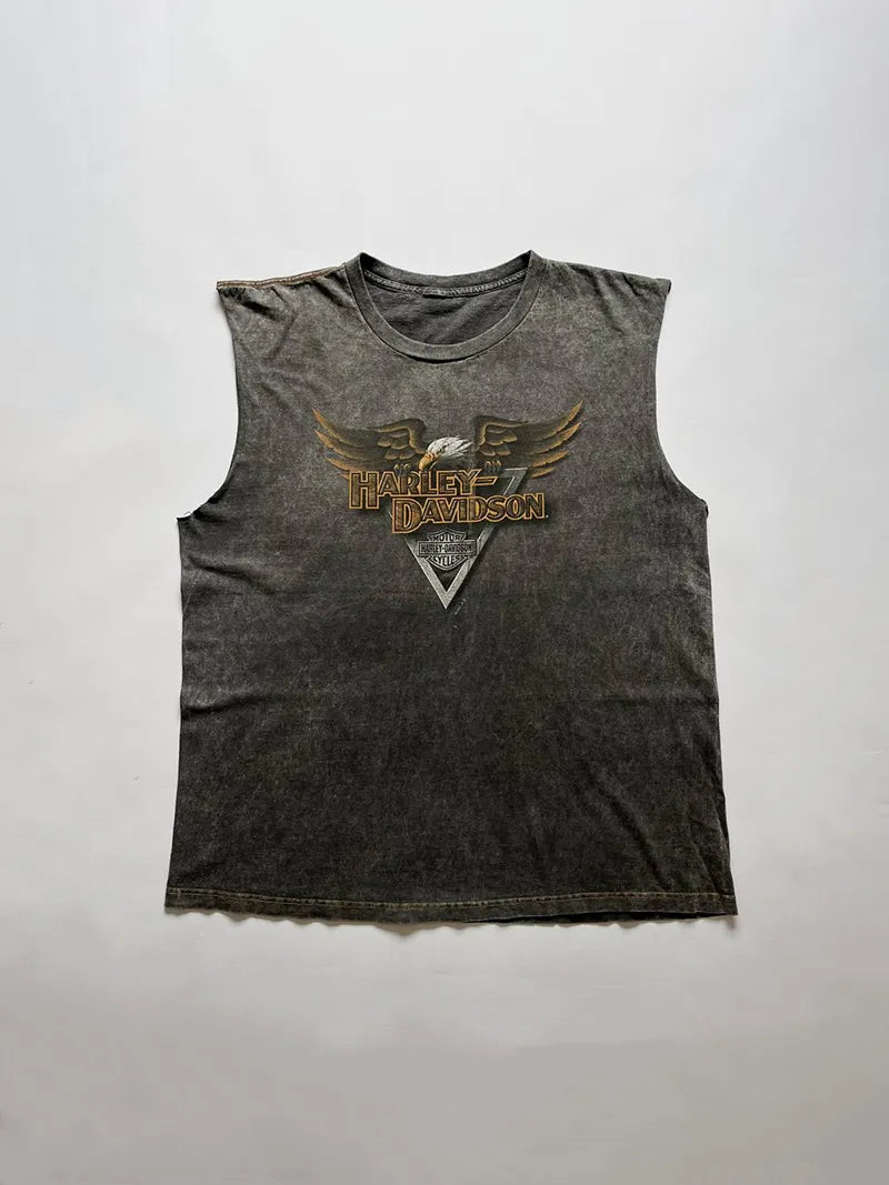 Vintage 1990s Harley Davidson Tank Top Eagle graphic. In excellent condition, size XL. Color gray. Perfect Harley biker aesthetics. 