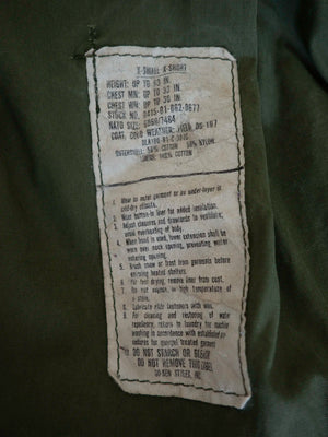 Giacca da campo M65 US Army vintage verde oliva, vista frontale