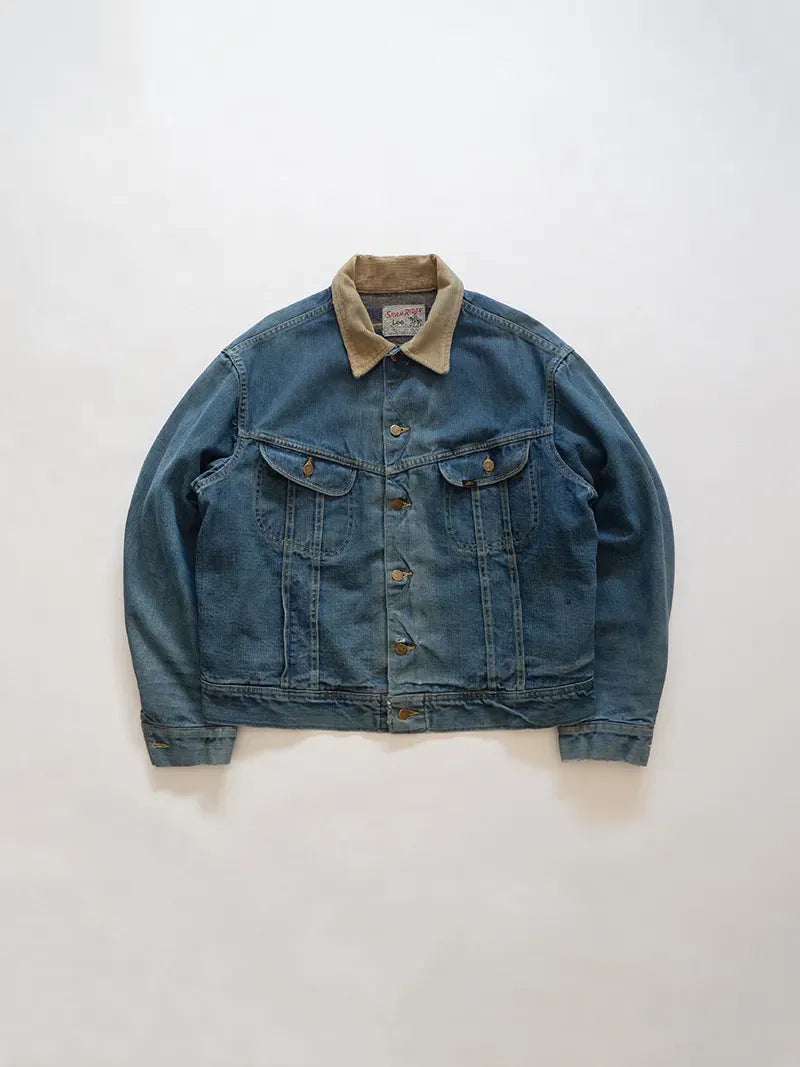 Vintage 60s 70s Lee Storm Rider Denim Jacket 101LJ - size 46 Regular. Union label present;
Wool lining with horizontal yellow and blue stripes. Large.