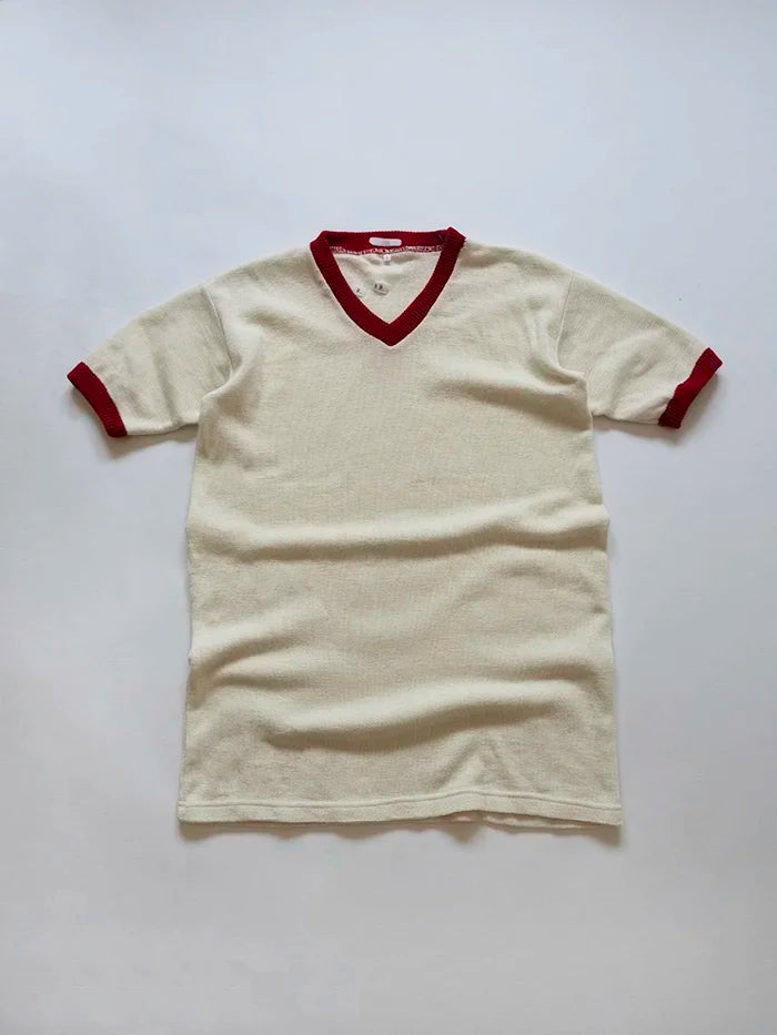 90s Vintage Italian training shirt, likely issued as military gear. Made from a wool-polyester blend, it features a contrasting collar and cuffs.