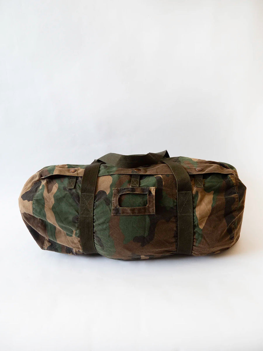 Borsa da viaggio militare croata, vista frontale intera