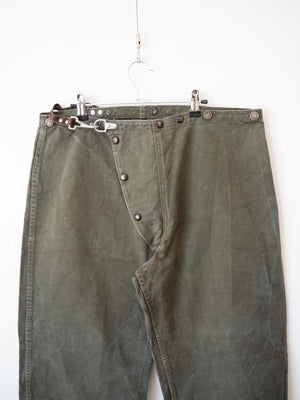 Pantaloni da pompiere US Army, vista frontale con lunghezza gamba