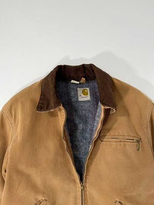 Carhartt Detroit jacket vintage rare beige from the 70s, made in USA. Small Talon zip on the pocket and Scovill zip. Cotton exterior and wool interior. 