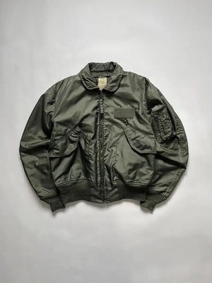 Rare 70s Vintage USAF Flyer's CWU-36/P Pilot Flight Jacket. A true piece of US Air Force history, with the design of the first CWU 36P model. Size large.