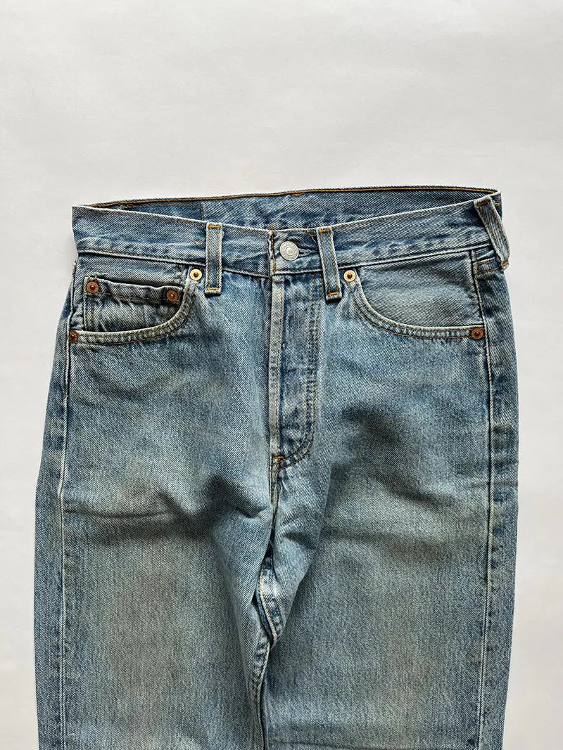 Levi's vintage 501 bleu clair années 90 (28x30)