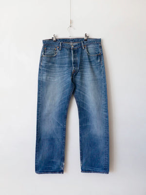 00s Levi's 501 dark blue - W35 L32