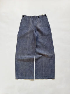 French Navy blue ramie sailor trousers, dating back to the 1960s. Made of ramie, a lightweight and highly breathable natural fiber. Created by the French Navy.