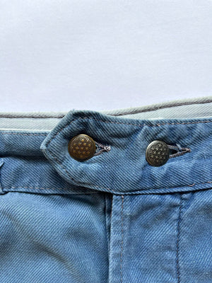 Work pants vintage from 1950s. Color with a fantastic patina given by the passage of time. Vintage work trousers with thick quality fabric. Size 32W 30L.